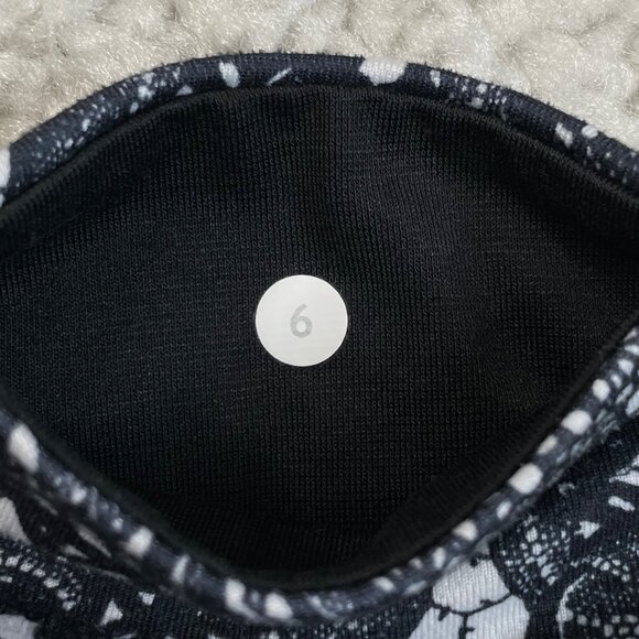Lululemon Wunder Under Crop Legging Pretty Lace Black White Low Rise - Picture 5 of 10